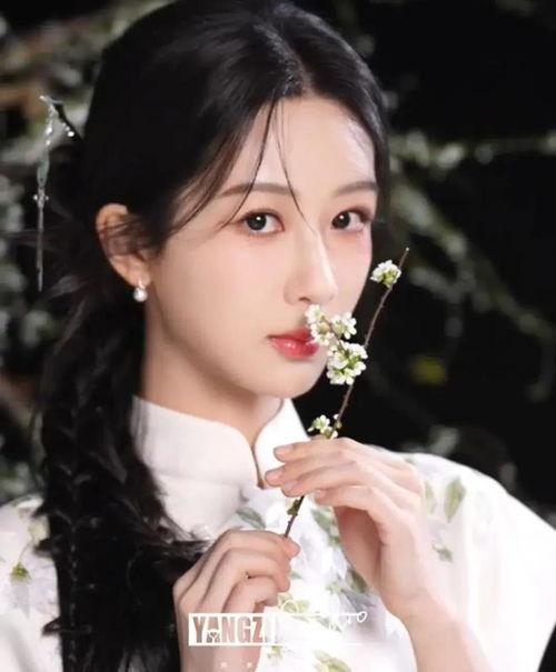 吃瓜娱乐说杨紫肖战,娱乐圈的甜蜜瓜田  第3张